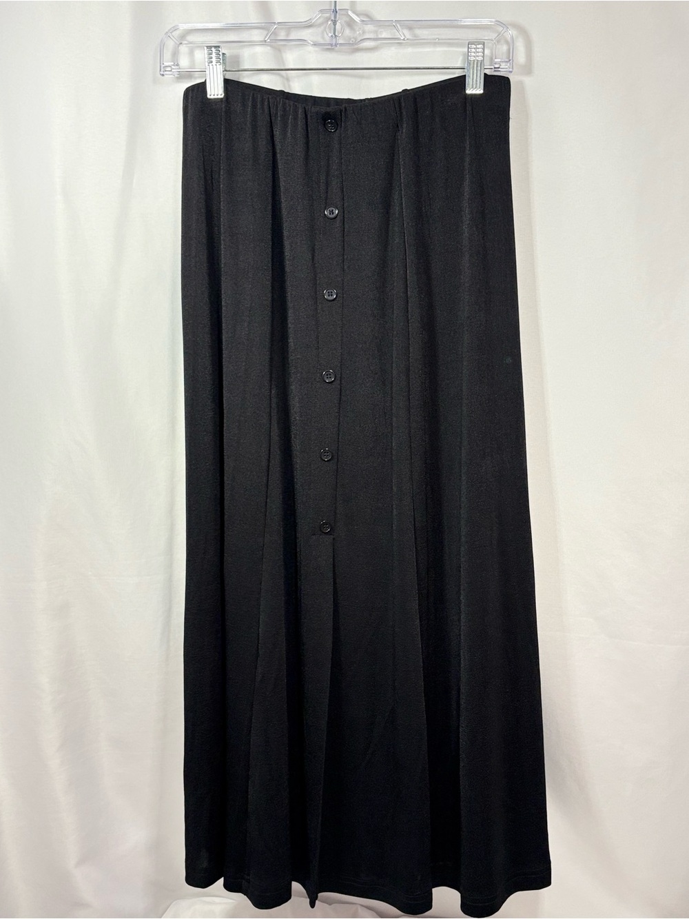 Classic Black Midi Button-Front Skirt